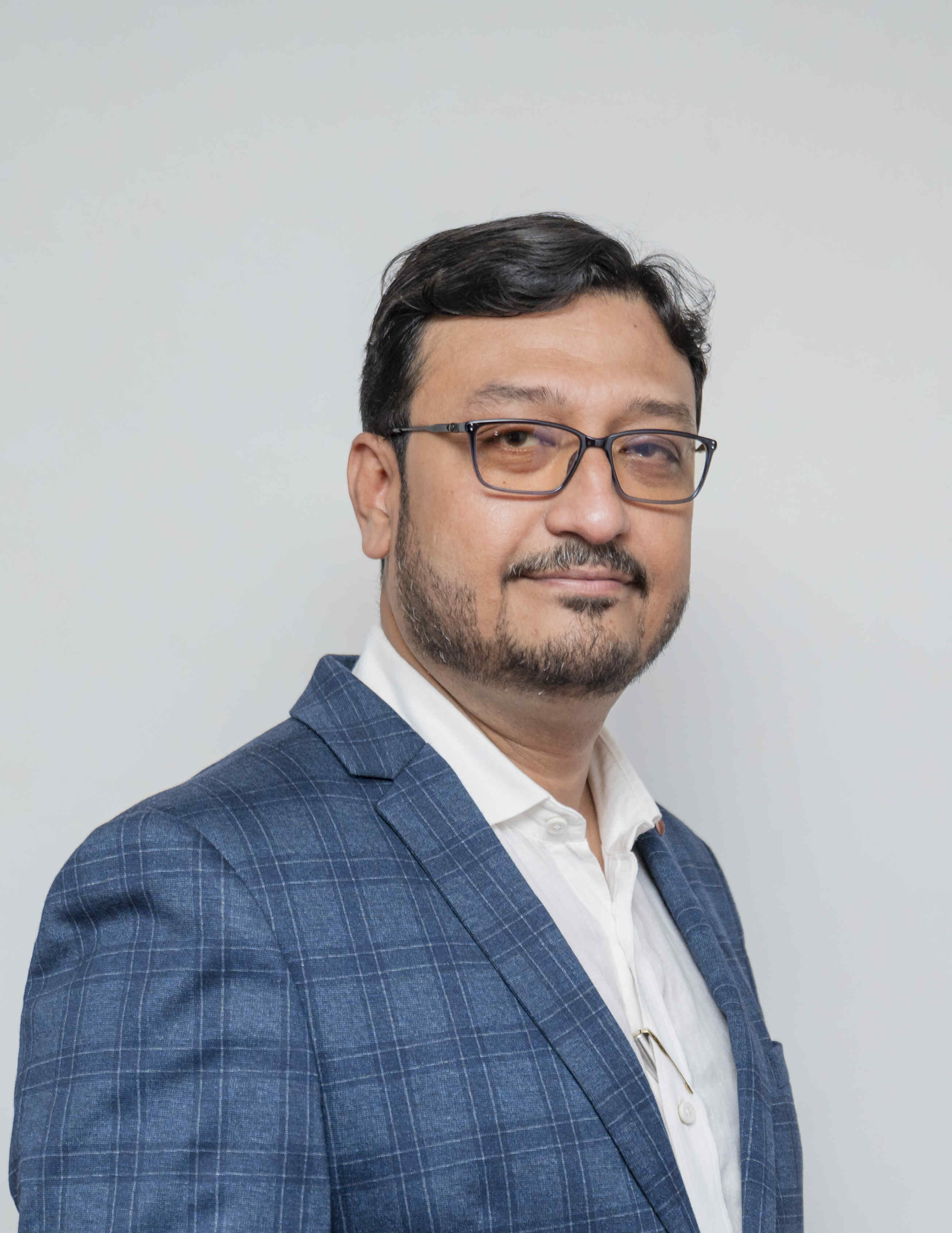 Dr.Debjit Bhowmik